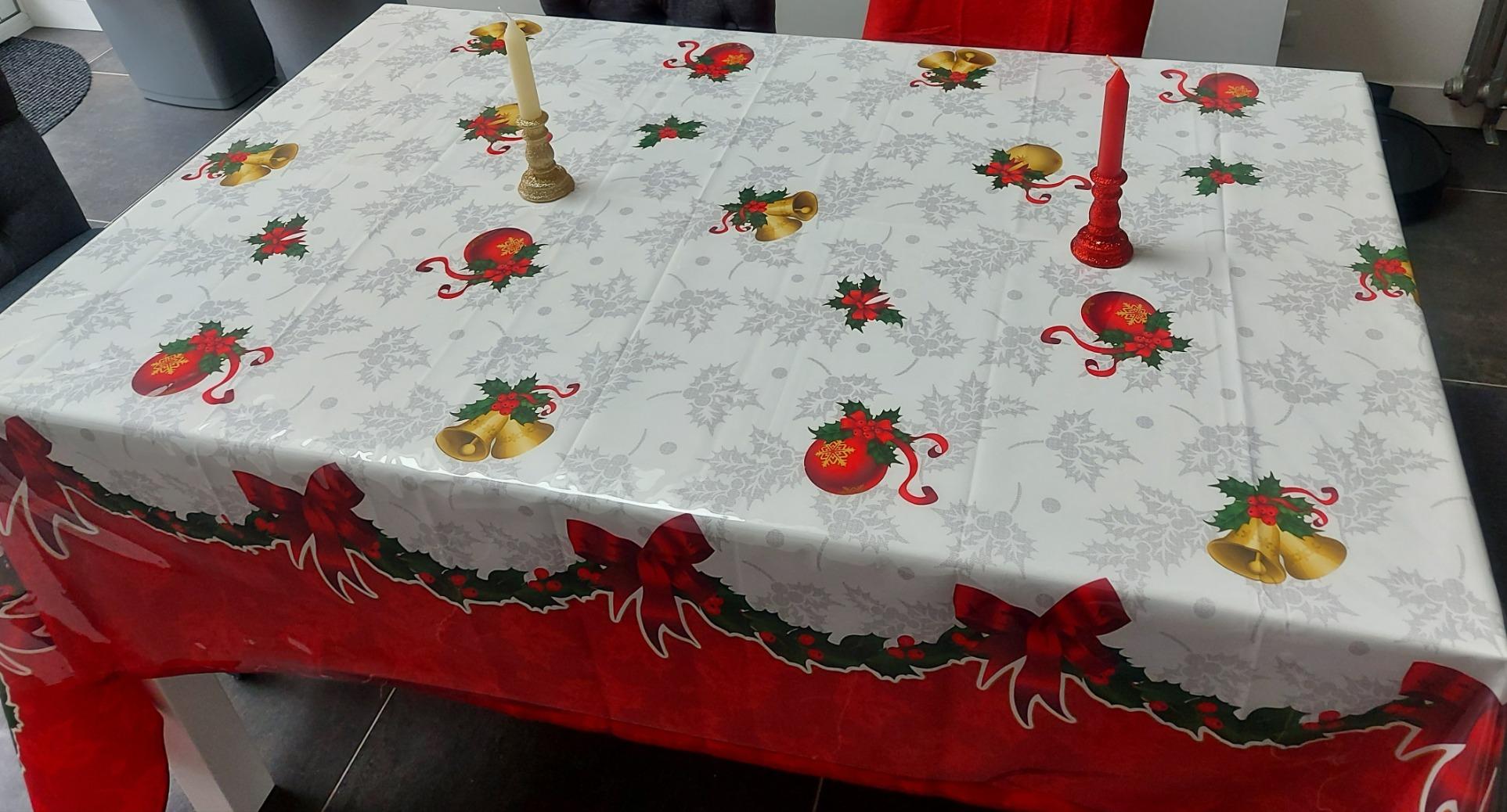 Promo Linge Nappes de Fêtes Nappe Noël 150x350 Cloche