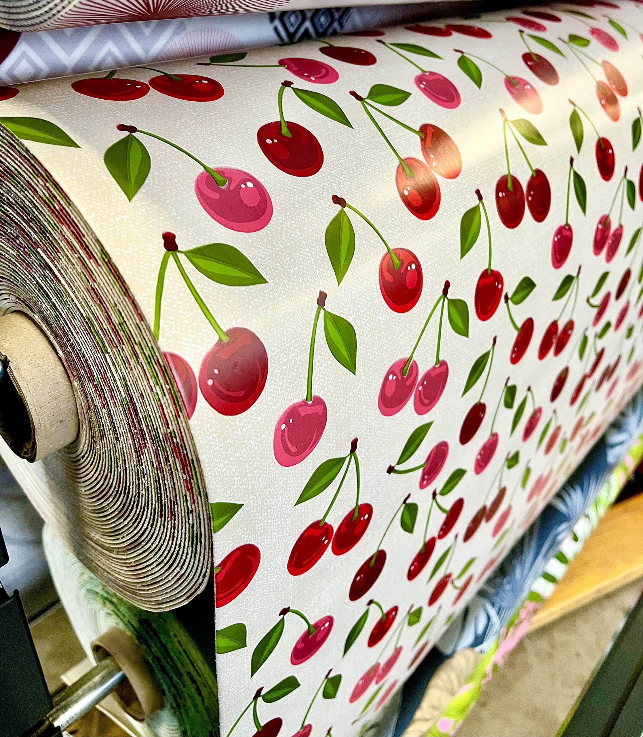 Promo Linge Sous-nappes Bulgommes nappe cerise 140x100 2,5 mm