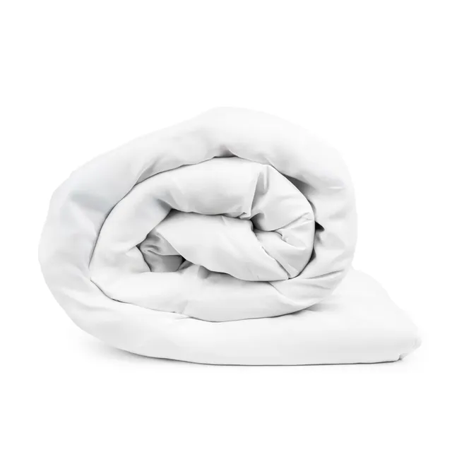 Promo Linge Couettes Couette 140x200 mi-saison 300g polyester