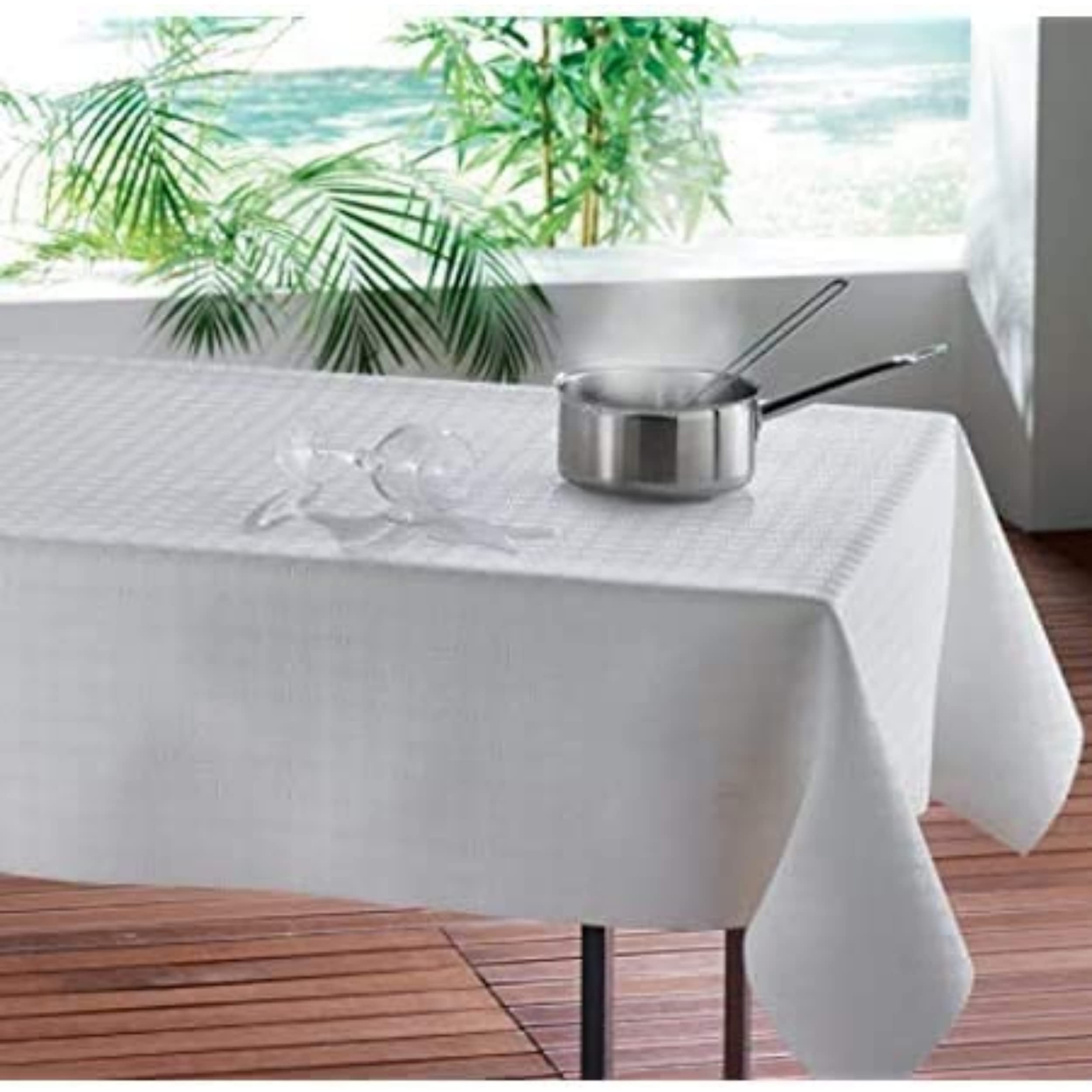 Promo Linge Bulgomme protège table blanc 140x190 cm