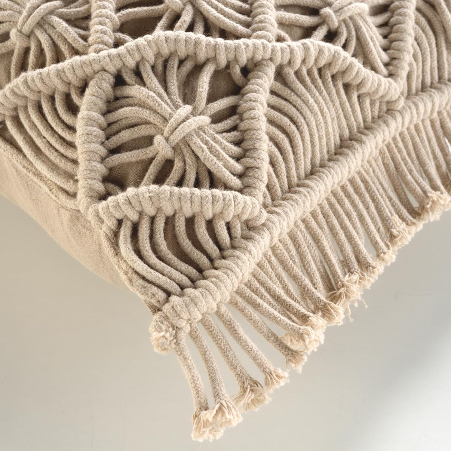 Promo Linge Indy Coussin Décoratif 30x50 cm Motifs