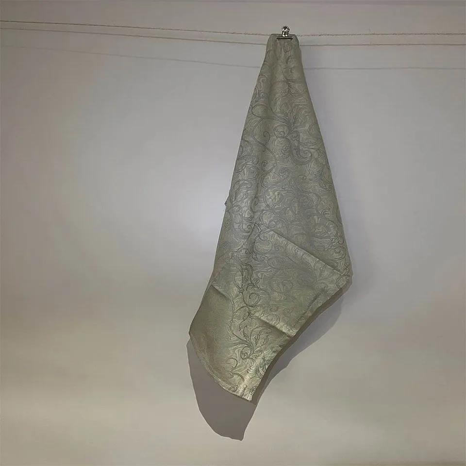 Blanc des Vosges Florence torchon coton jacquard carmin 50x80