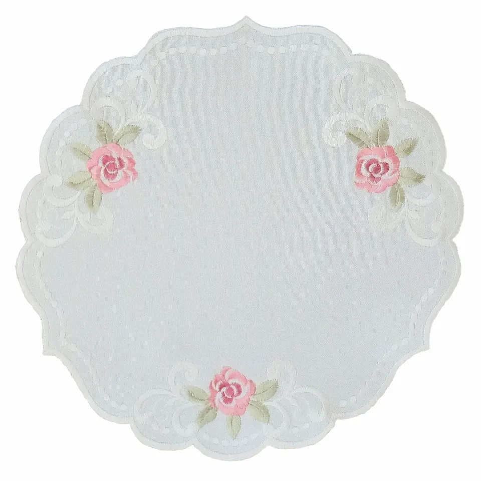 TEXPOT Tischdecken nappe roses brodées blanc bord feston