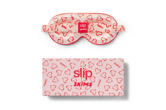 Slip x Skims Contour Sleep Mask masque Candy Heart