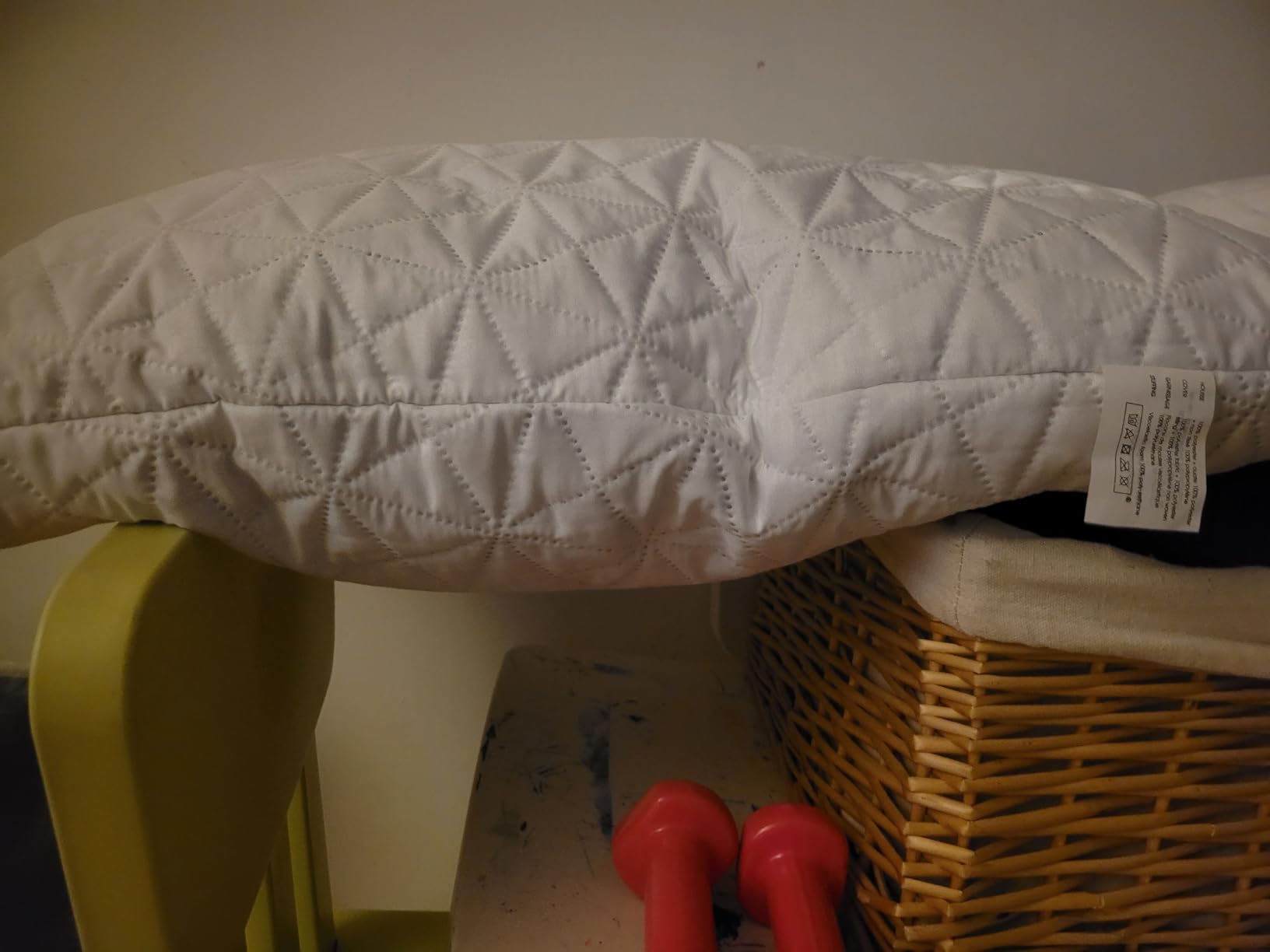 Promo Linge Oreillers mémoire forme 50x70 lot 2 cervicales
