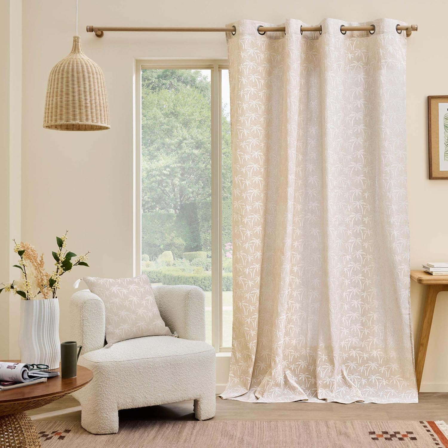 Promo Linge Saharis coussin décoratif 45x45 cm motif artistique