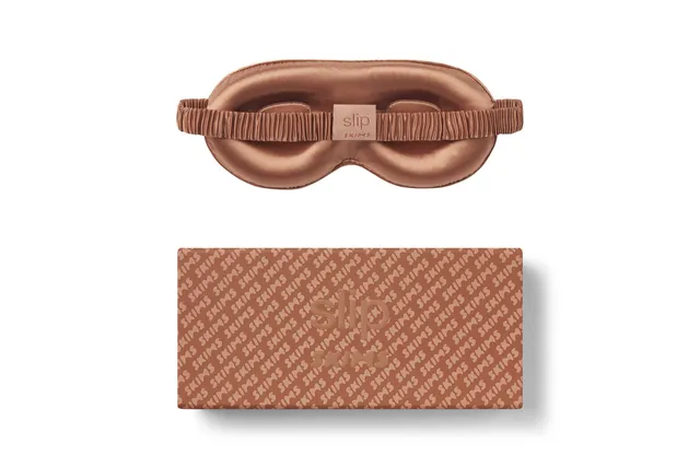 Slip x Skims Contour masque de nuit Sienna cils