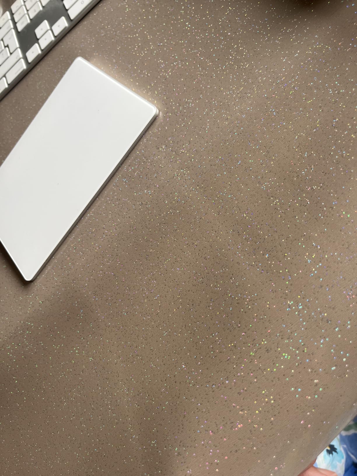 Promo Linge Sous-nappe Bulgomme Paillettes Blanc 140x100