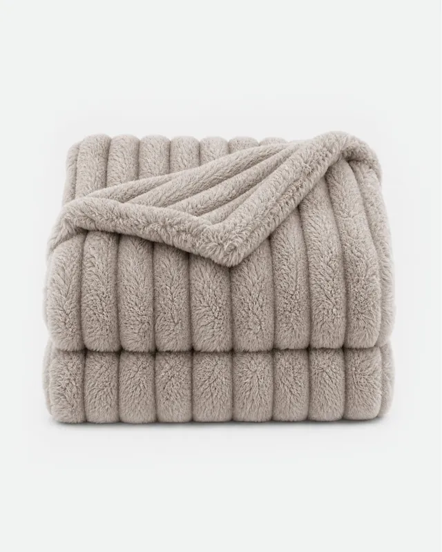 Utopia Bedding Ribbed Faux Fur Blanket plaid gris Queen