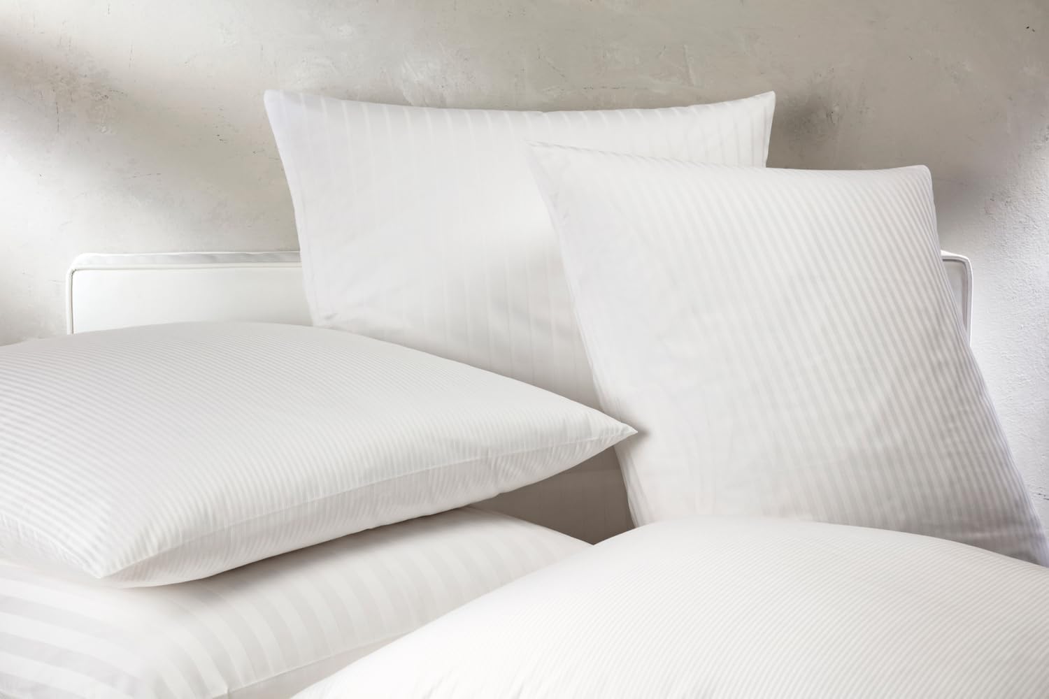 Texpot Kissenhüllen taie d'oreiller 80x80 blanc coton rayures 20 mm